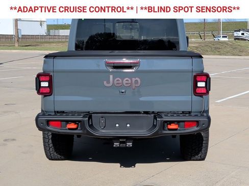 New 2026 Jeep Gladiator Mojave image 7