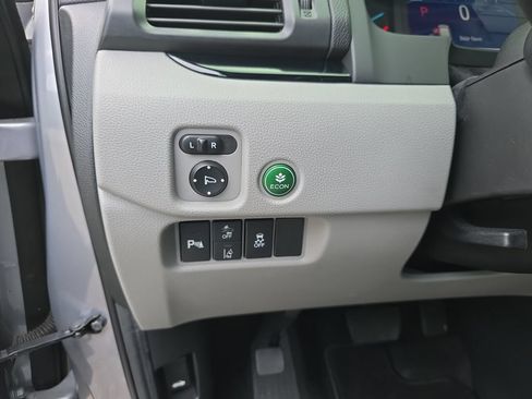 Used 2021 Honda Pilot Touring image 20