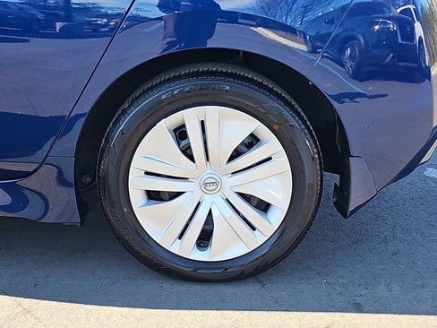 Used 2024 Nissan Leaf S image 31