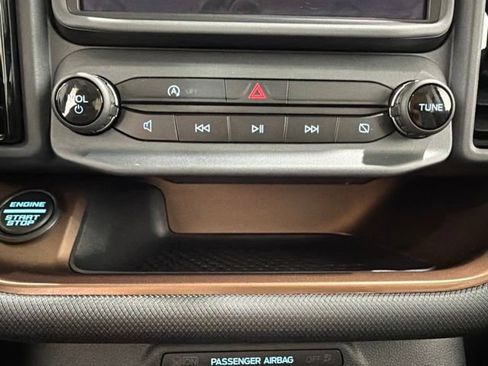 Used 2023 Ford Bronco Sport Outer Banks w/ Tech Package AWD/4WD image 36