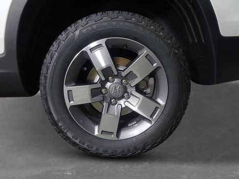 New 2025 Honda Ridgeline RTL image 11