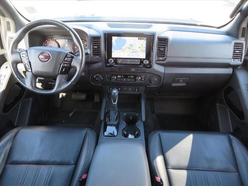 Used 2022 Nissan Frontier PRO-4X w/ Pro-4X Premium Package image 14