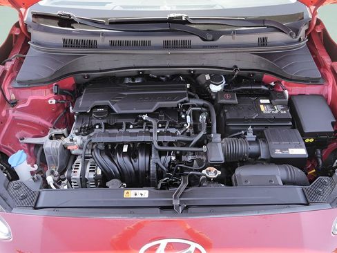 Certified 2023 Hyundai Kona SEL AWD/4WD image 19
