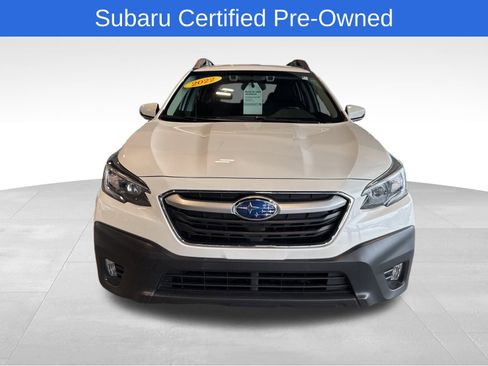 Certified 2022 Subaru Outback Premium image 3