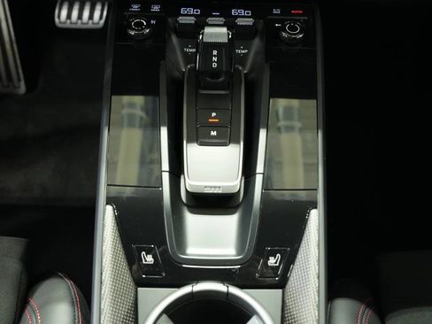 Used 2024 Porsche 911 Carrera GTS image 24