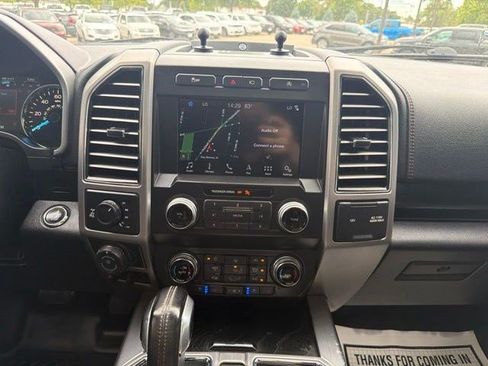 Used 2019 Ford F150 Platinum w/ Equipment Group 701A Luxury AWD/4WD image 23