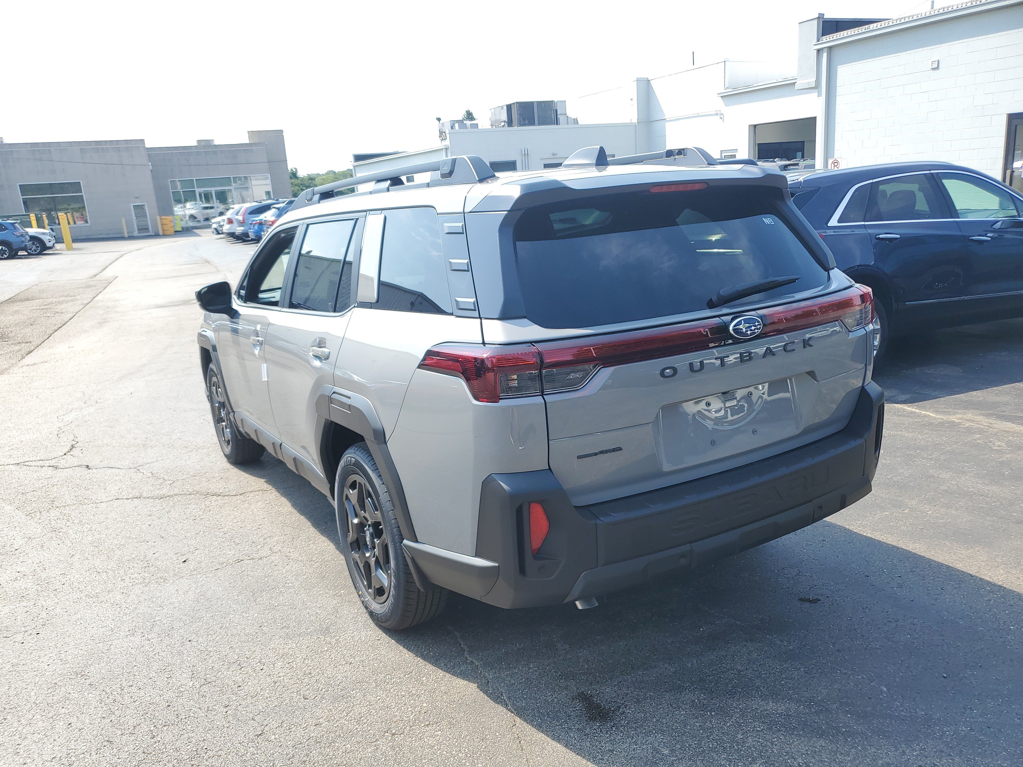 New 2026 Subaru Outback Limited AWD/4WD image 2