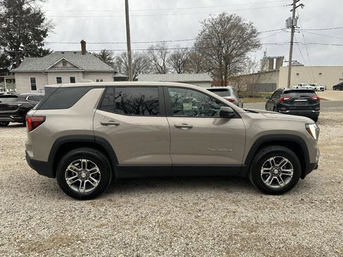 Used 2025 GMC Terrain Elevation image 7