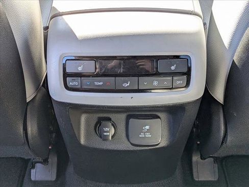 Used 2021 Hyundai Palisade SEL w/ Premium Package image 17