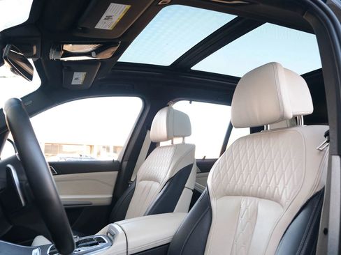 Used 2022 BMW X5 sDrive40i w/ M Sport Package image 23