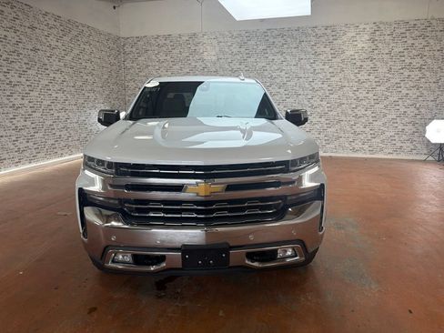Used 2022 Chevrolet Silverado 1500 LTZ w/ Safety Package II AWD/4WD image 2