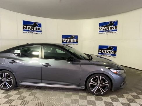 Used 2020 Nissan Sentra SR FWD image 3