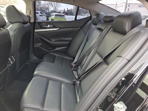 Used 2017 Nissan Maxima 3.5 SL image 9