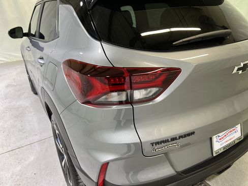 Certified 2023 Chevrolet TrailBlazer RS w/ Sun and Liftgate Package image 10