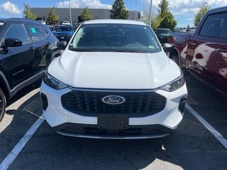 Certified 2024 Ford Escape Active image 1