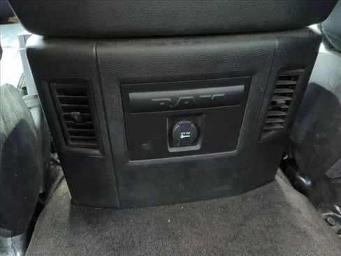 Used 2015 RAM 1500 Sport w/ Convenience Group image 12