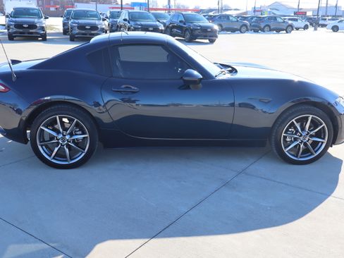 Used 2022 MAZDA MX-5 Miata RF Grand Touring image 5