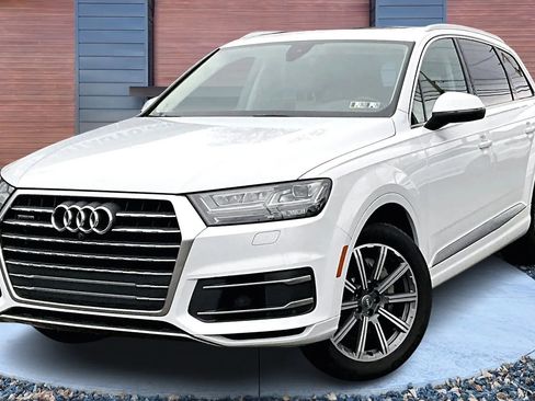 Used 2017 Audi Q7 3.0T Premium Plus image 12