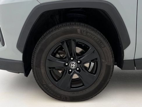 Used 2022 Toyota RAV4 XLE w/ Convenience Package AWD/4WD image 26