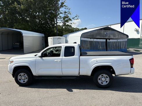 Used 2022 Toyota Tacoma SR w/ SR Convenience Package RWD image 8