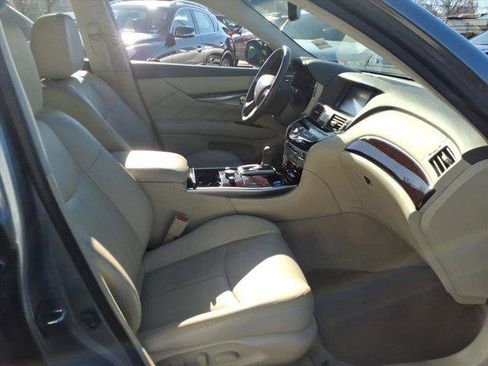 Used 2016 INFINITI Q70 3.7 image 34