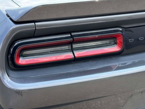 Used 2018 Dodge Challenger GT w/ Driver Convenience Group AWD/4WD image 8
