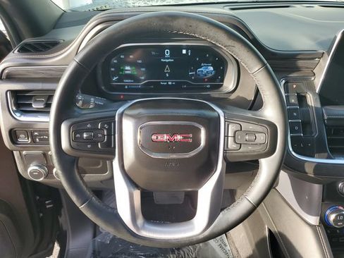 Used 2023 GMC Yukon XL SLT RWD image 20