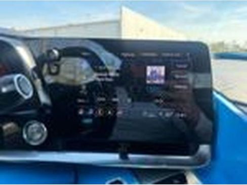 Used 2023 Chevrolet Corvette Stingray Premium Cpe w/ 3LT RWD image 25