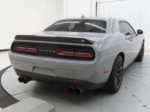Used 2021 Dodge Challenger R/T Scat Pack RWD image 3