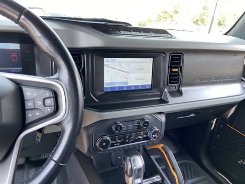 Used 2023 Ford Bronco Badlands w/ Sasquatch Package image 20