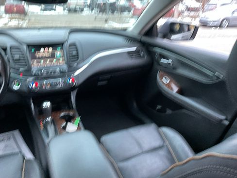 Used 2014 Chevrolet Impala LTZ image 31