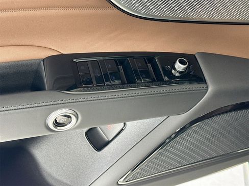 New 2025 Maserati Grecale GT image 17