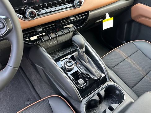 New 2026 GMC Canyon AT4 AWD/4WD image 20
