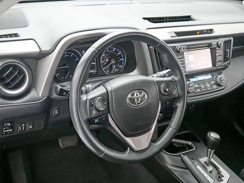 Used 2018 Toyota RAV4 XLE w/ Plus Extra Value Package AWD/4WD image 13