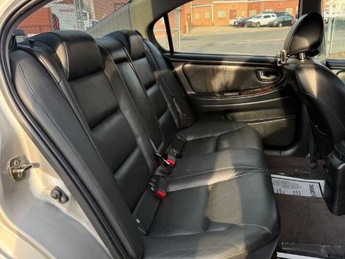 Used 2002 Nissan Maxima GLE FWD image 15