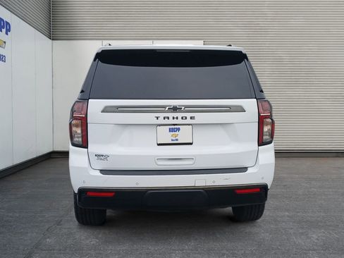 Used 2022 Chevrolet Tahoe Z71 w/ Luxury Package AWD/4WD image 4
