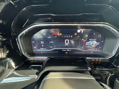 Used 2023 GMC Sierra 1500 SLE image 28