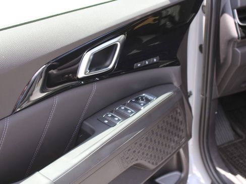 New 2026 Kia Carnival SX Prestige FWD image 25