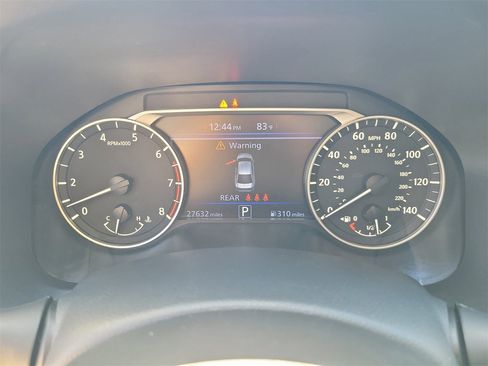 Used 2024 Nissan Altima 2.5 SV image 21