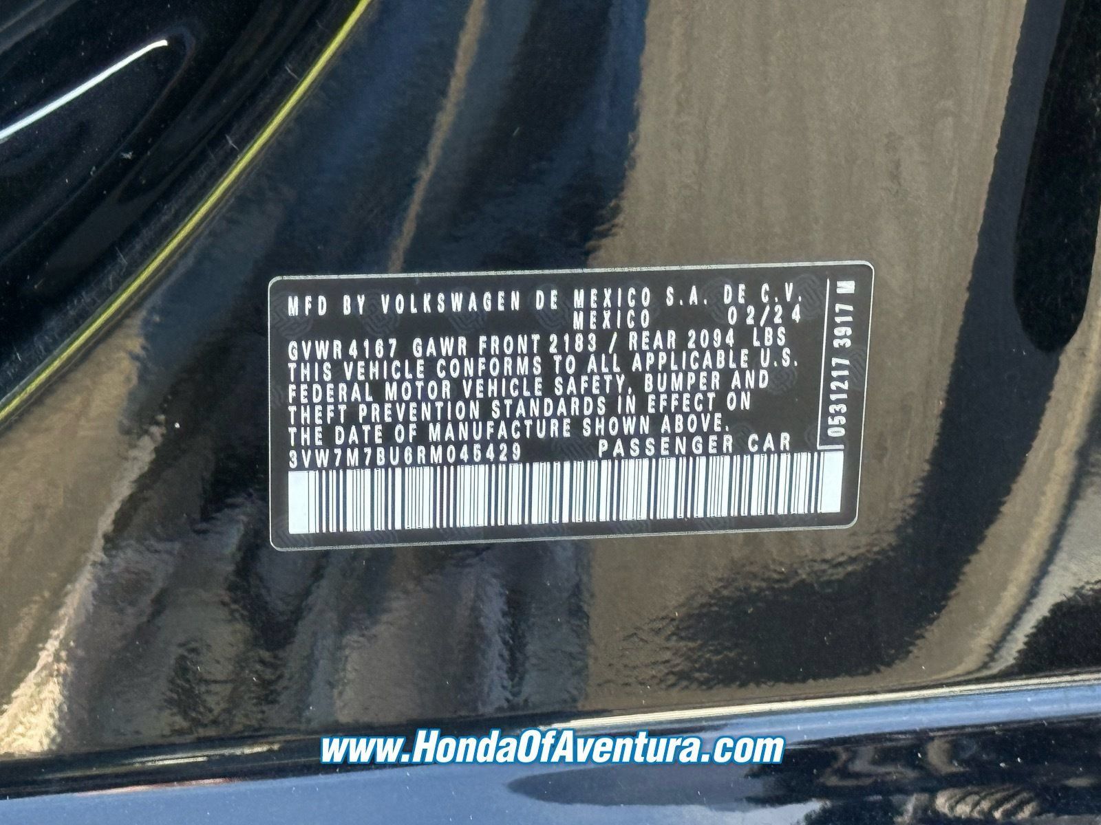 Used 2024 Volkswagen Jetta SE FWD image 18