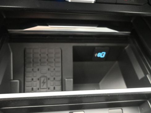 New 2026 Ford F250 Platinum w/ Tremor Off-Road Package image 30