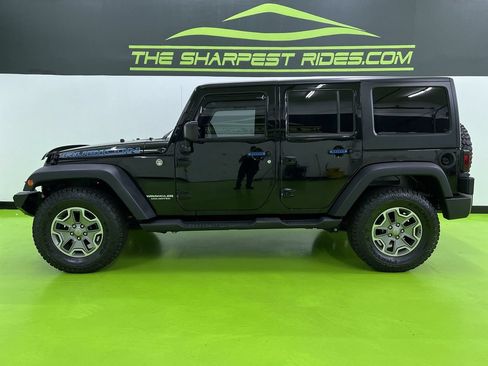 Used 2015 Jeep Wrangler Unlimited Rubicon AWD/4WD image 6
