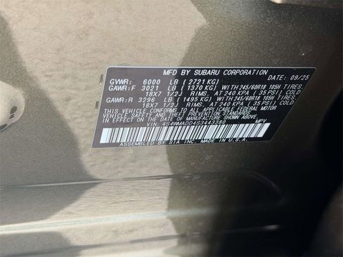 Used 2025 Subaru Ascent Premium image 27