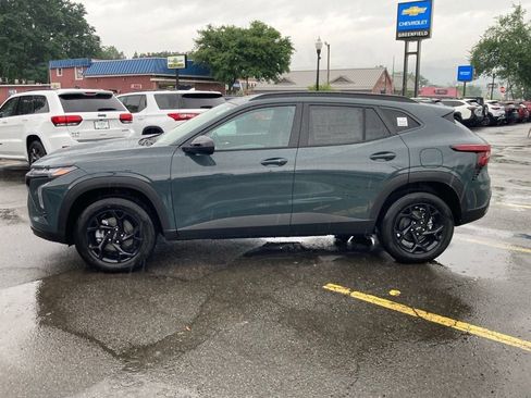 New 2026 Chevrolet Trax LT w/ Driver Confidence Package FWD image 24