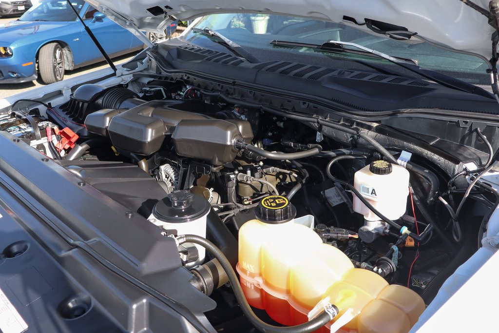 Used 2018 Ford F250 XL w/ Power Equipment Group AWD/4WD image 12