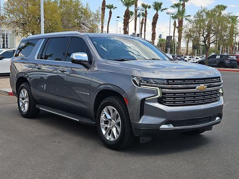 Certified 2021 Chevrolet Suburban Premier w/ Premium Package RWD image 7