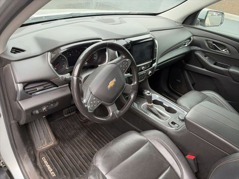 Used 2018 Chevrolet Traverse Premier AWD/4WD image 15