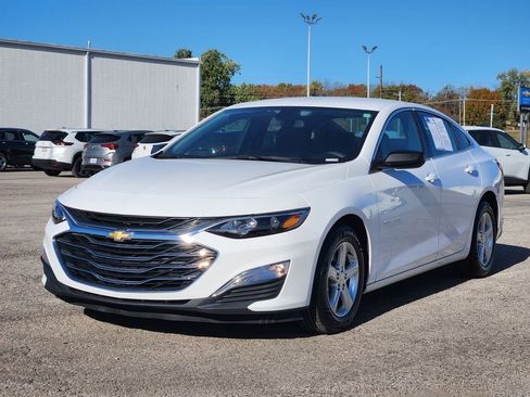 Used 2022 Chevrolet Malibu LS image 6