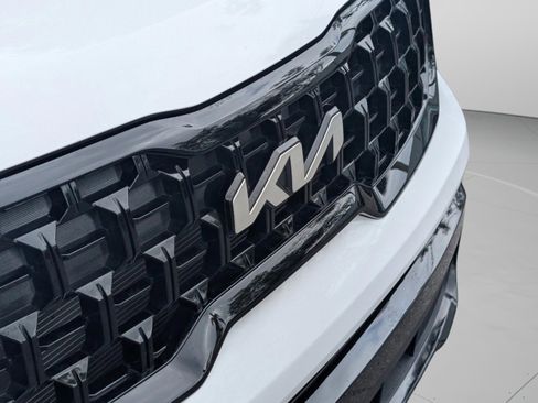 Used 2024 Kia Telluride EX X-Line image 11