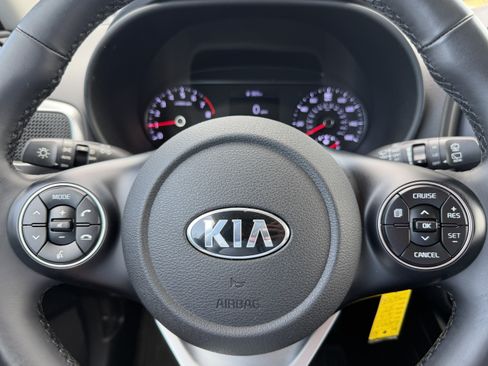 Certified 2020 Kia Soul X-Line FWD image 28